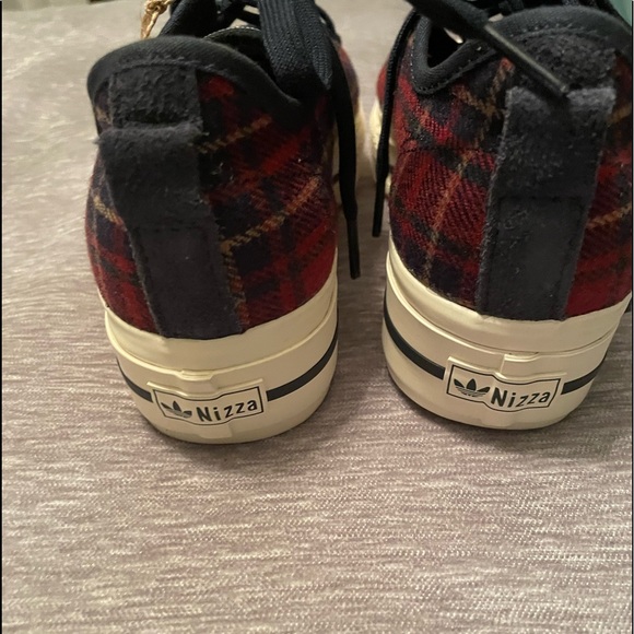 ADIDAS Nizza Platform Sneakers. Red and blue plaid. Size 5 1/2. - Picture 5 of 7